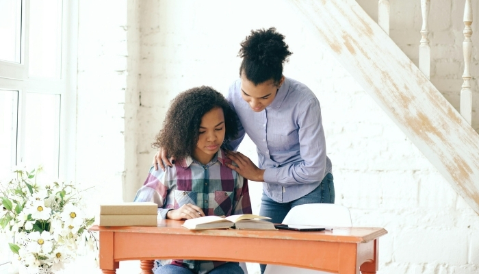 How to Practise Reading with These Paragraphs at Home